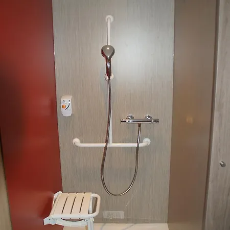 The Originals Access Aeroport, Hotel 2*